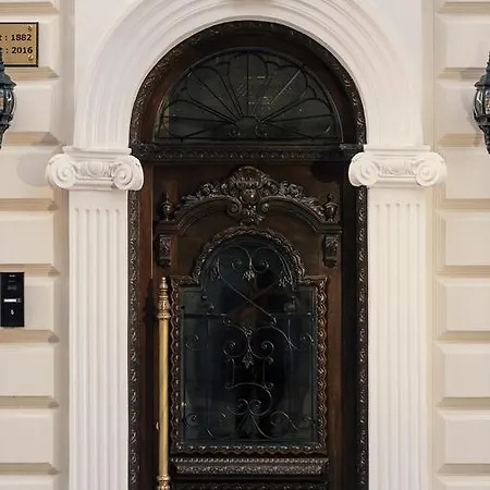 Belle Epoque Boutique (adults Only) קונסטנצה