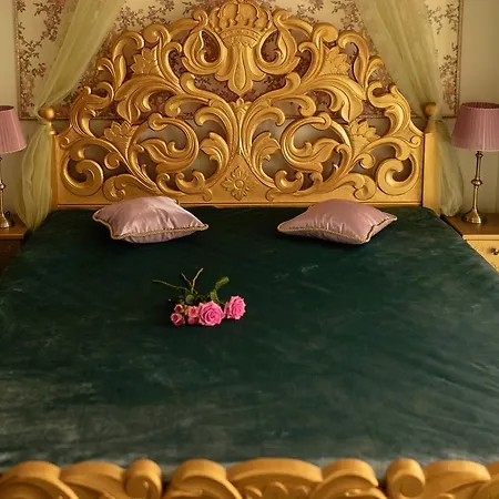 Belle Epoque Boutique (adults Only) קונסטנצה