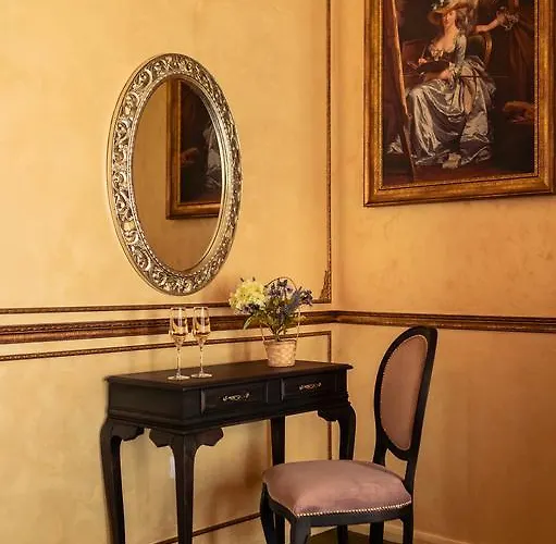 Belle Epoque Boutique (adults Only) ホテル 5*